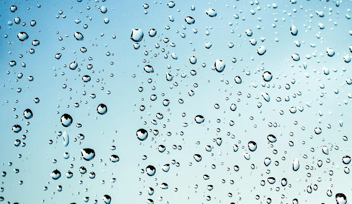 50 Journal Prompts for Rainy British Sundays